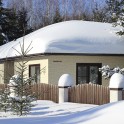 Цокольный сайдинг Grand Line Classic Крупный камень Молочный